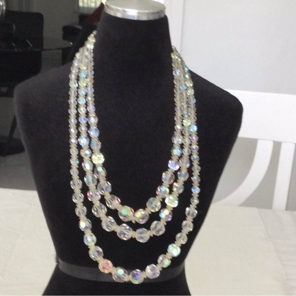 Woman’s Vintage 3 Strand Crystal Beaded Necklace